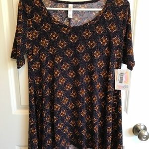 XXS lularoe perfect tee w/ OS leggings (top NWT)